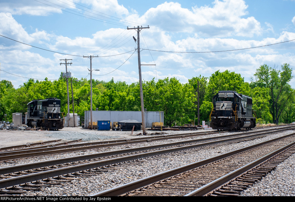 NS 6904 and NS 6305 wait for their next assignments at Dundee Yard 